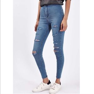 Ripped Joni Ankle Grazers